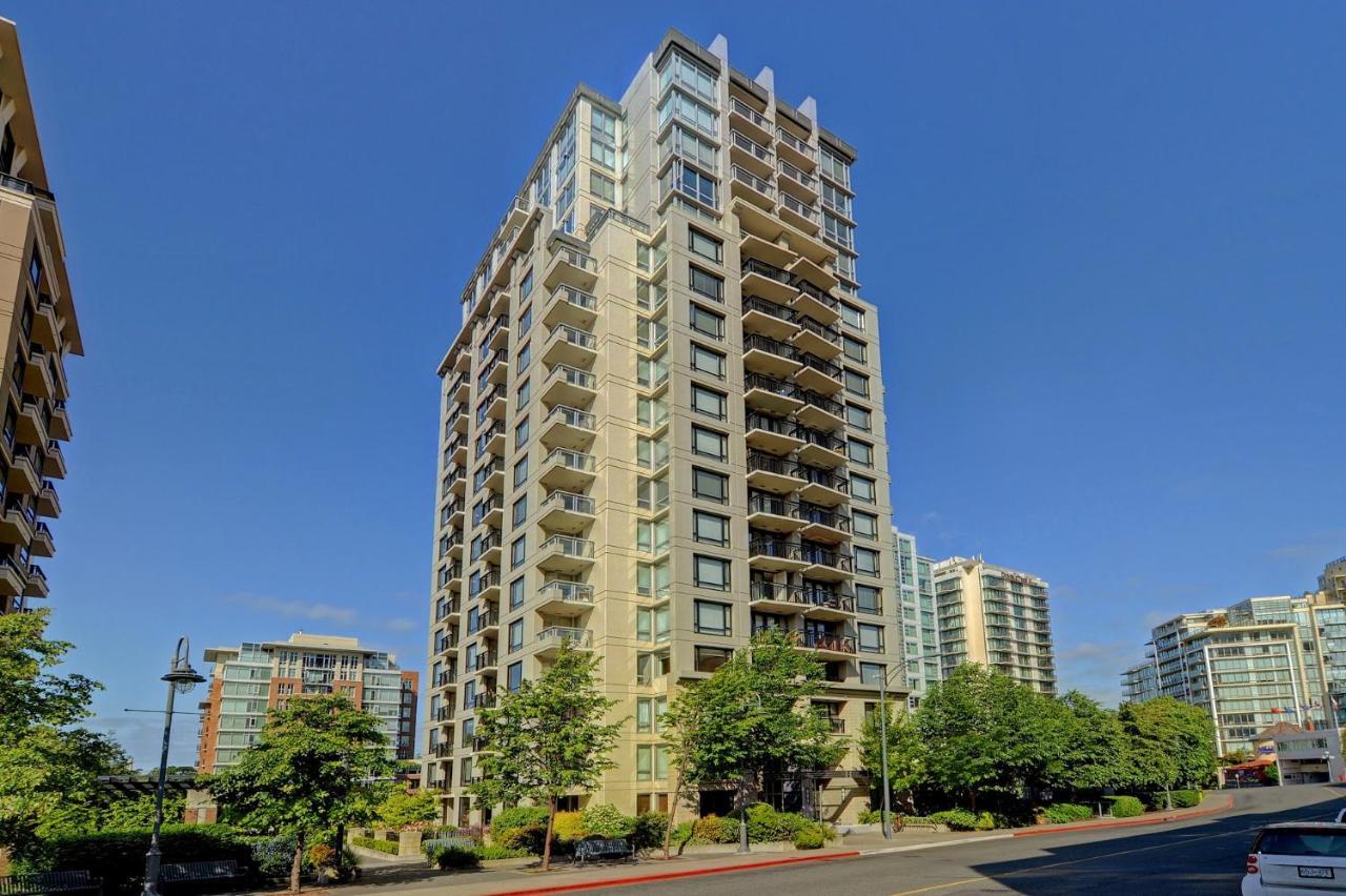 維多利亞The Astoria Flair公寓 外观 照片